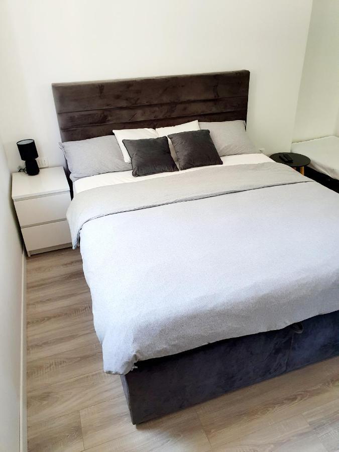 Katic Apartments سبليت المظهر الخارجي الصورة